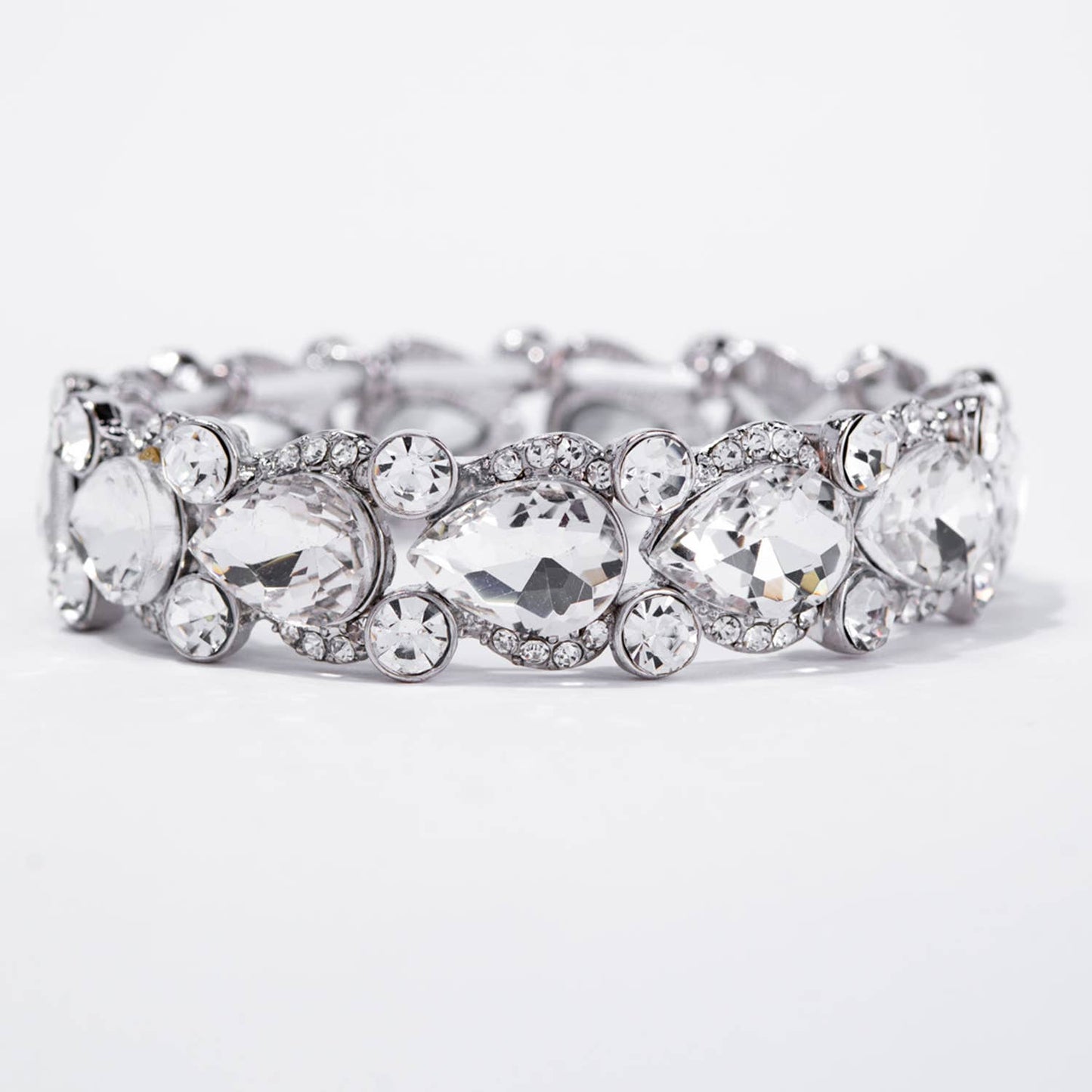 Round and Oval Cut Crystal Embellished Stretch Bracelet