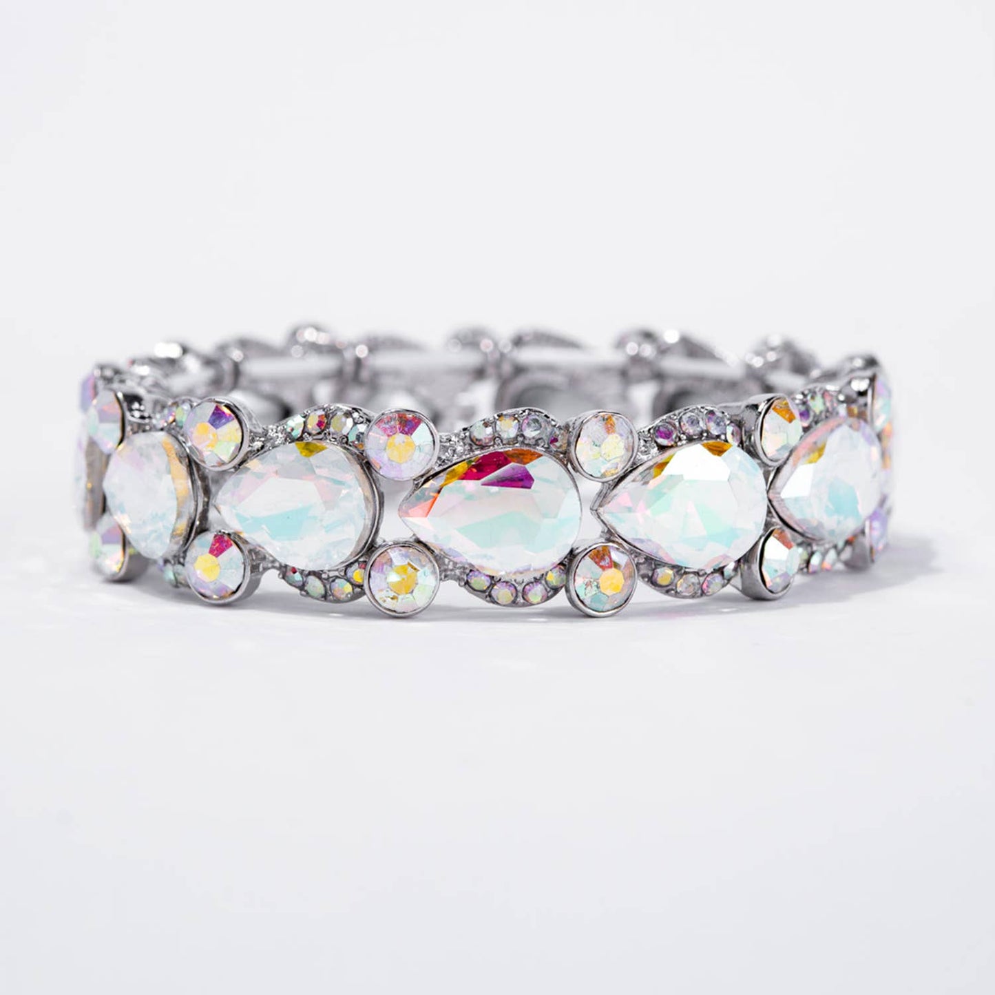 Round and Oval Cut Crystal Embellished Stretch Bracelet