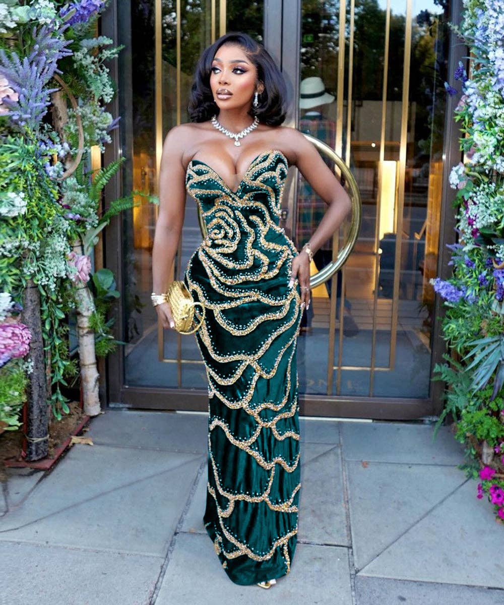 Strapless Sweetheart Bodycon Dress