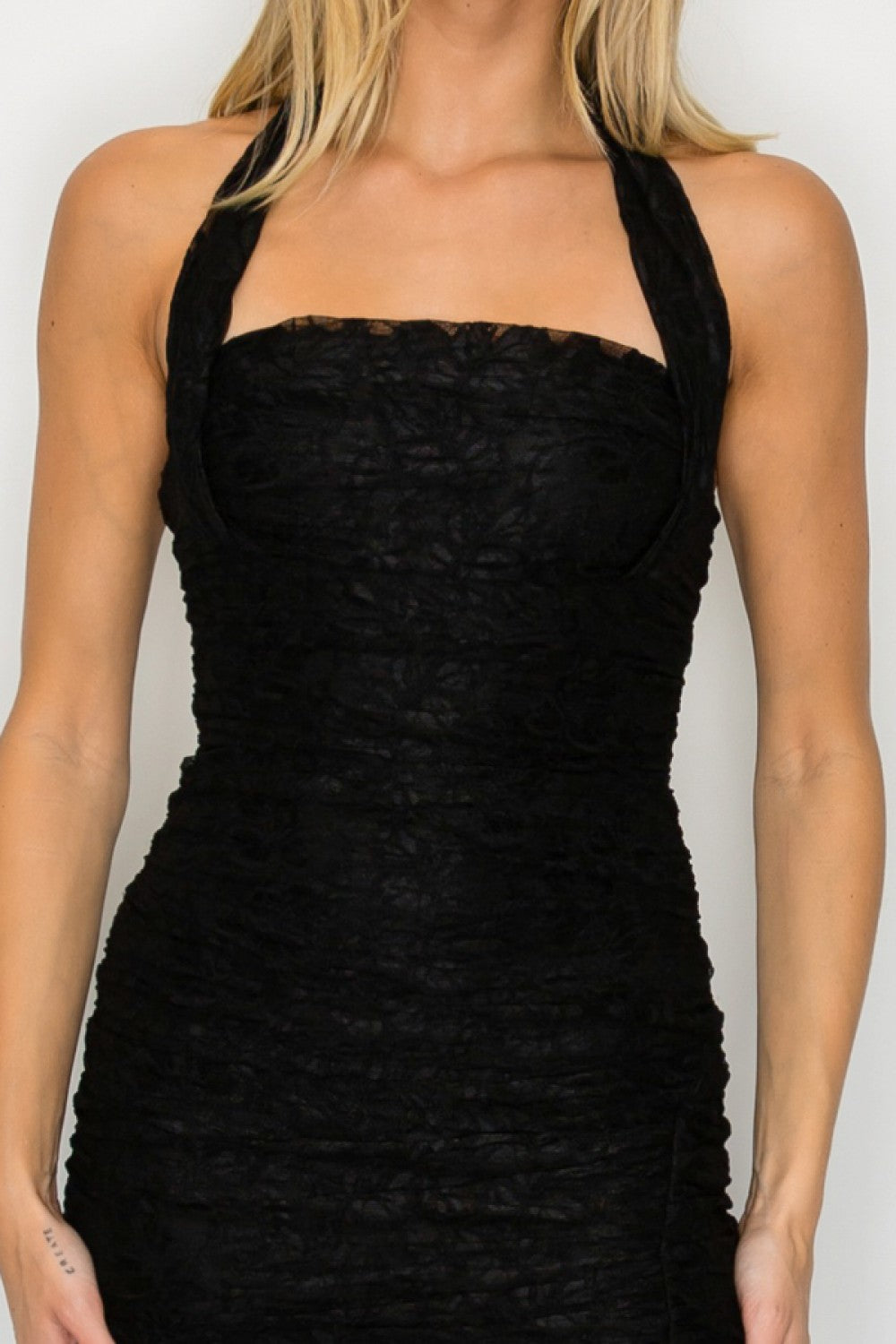 Solid Lace Halter Runched Maxi